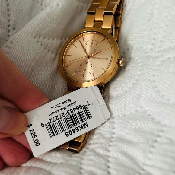 Michael Kors Garner Rose Gold-tone
Ladies Watch MK6409 - Picture 7 of 11